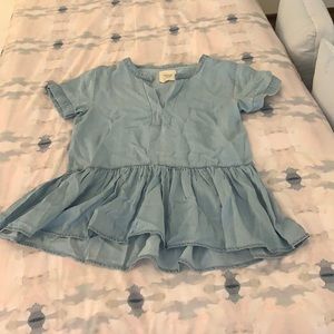 Light blue bluse from Francescas!! Never worn!